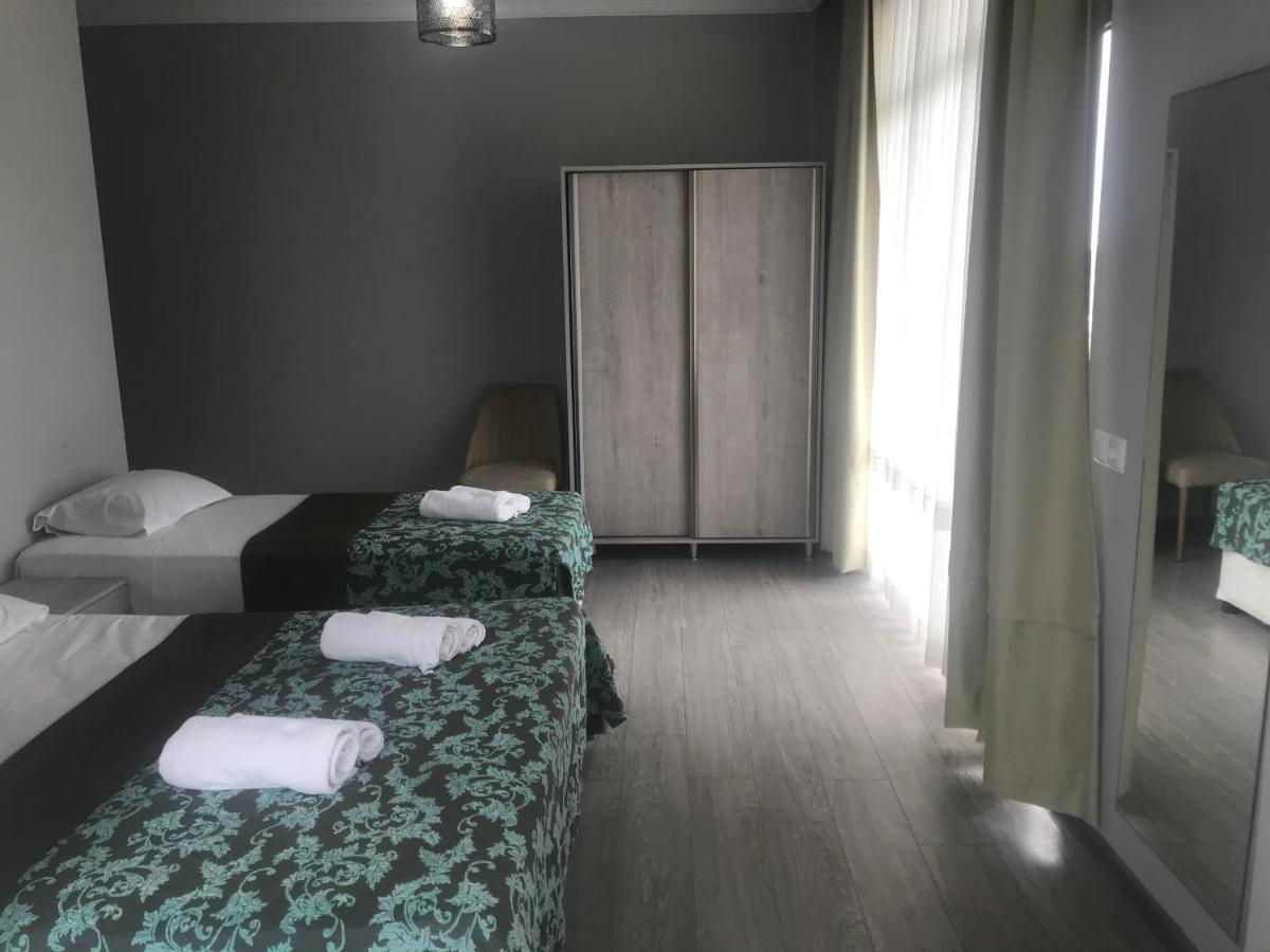 Guesthouse Data Гоніо Екстер'єр фото